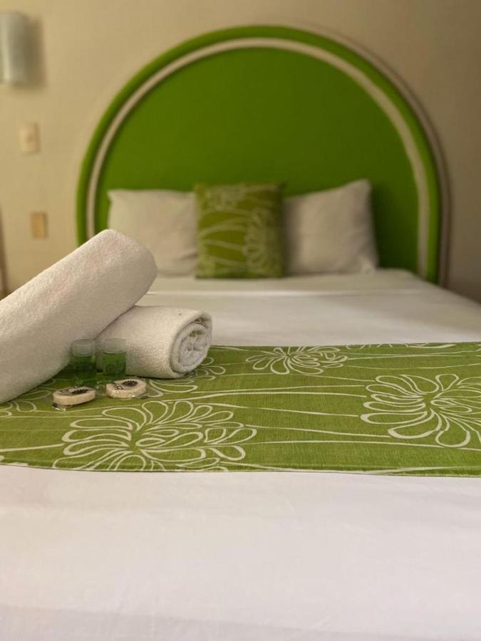 Hotel Hc International By R&T Cancún Zewnętrze zdjęcie