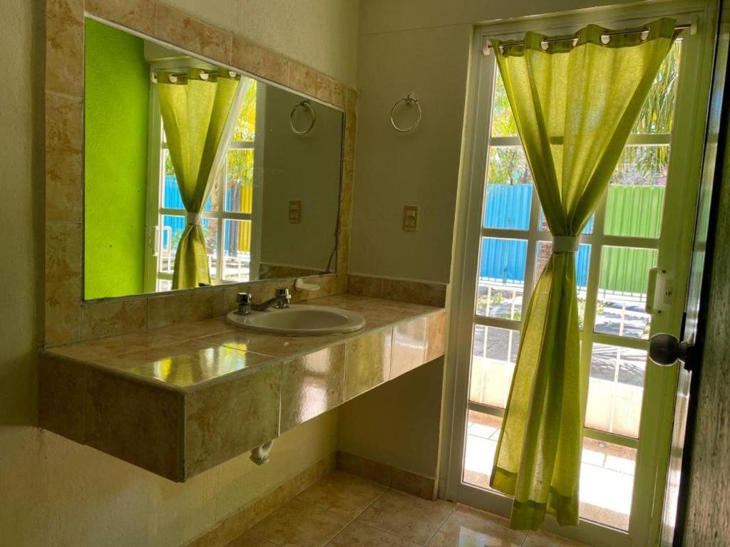Hotel Hc International By R&T Cancún Zewnętrze zdjęcie