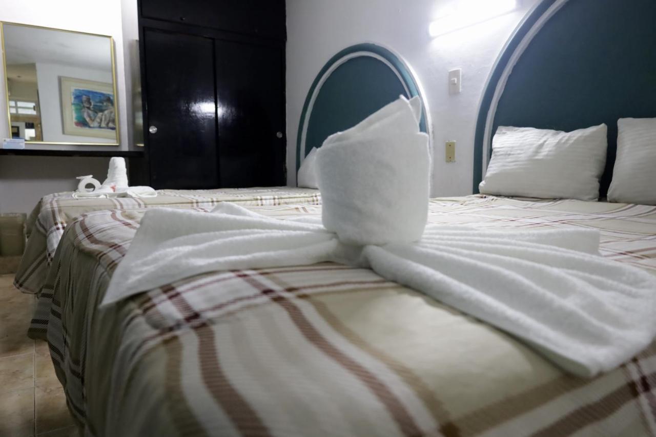 Hotel Hc International By R&T Cancún Zewnętrze zdjęcie